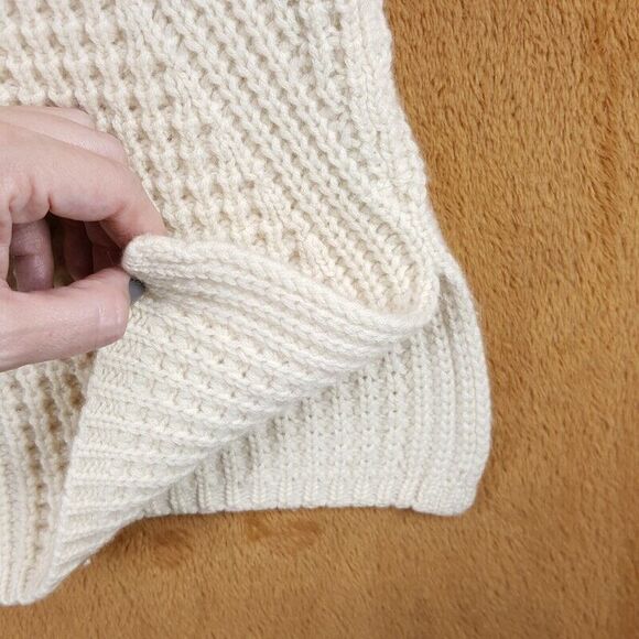 INTERMIX Sweater Womens Small Cream Pullover Funnel Neck Sleeveless Chunky Knit - Picture 4 of 8